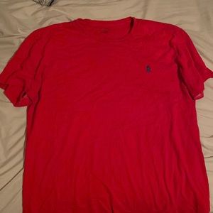 Ralph Lauren casual t-shirt. They’re good condition. Just looking to get rid of.